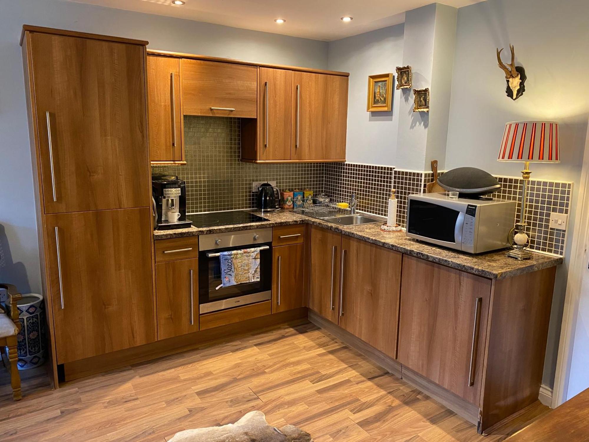 Quirky Town Centre Apartment With River Terrace Macclesfield Extérieur photo