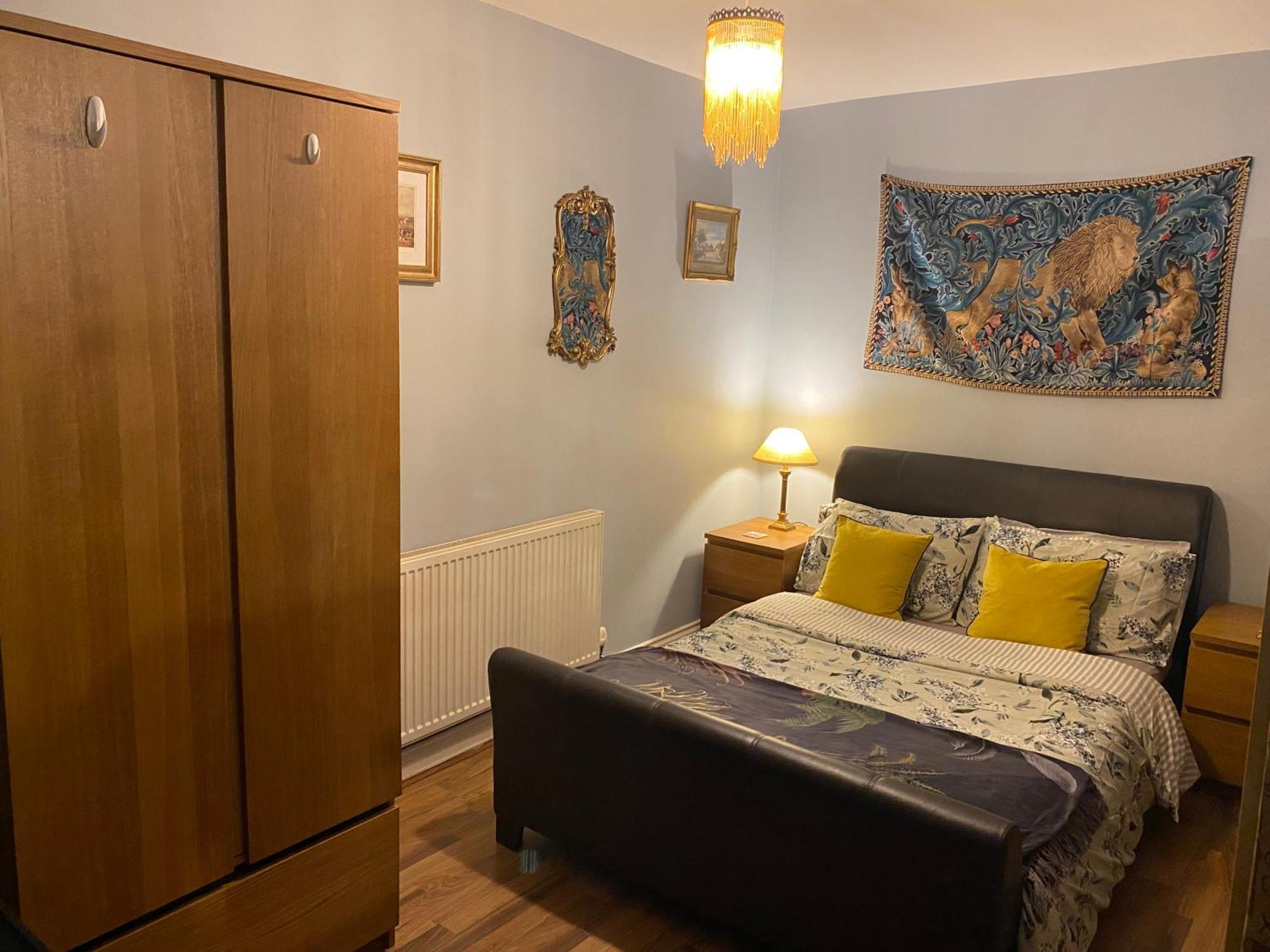 Quirky Town Centre Apartment With River Terrace Macclesfield Extérieur photo