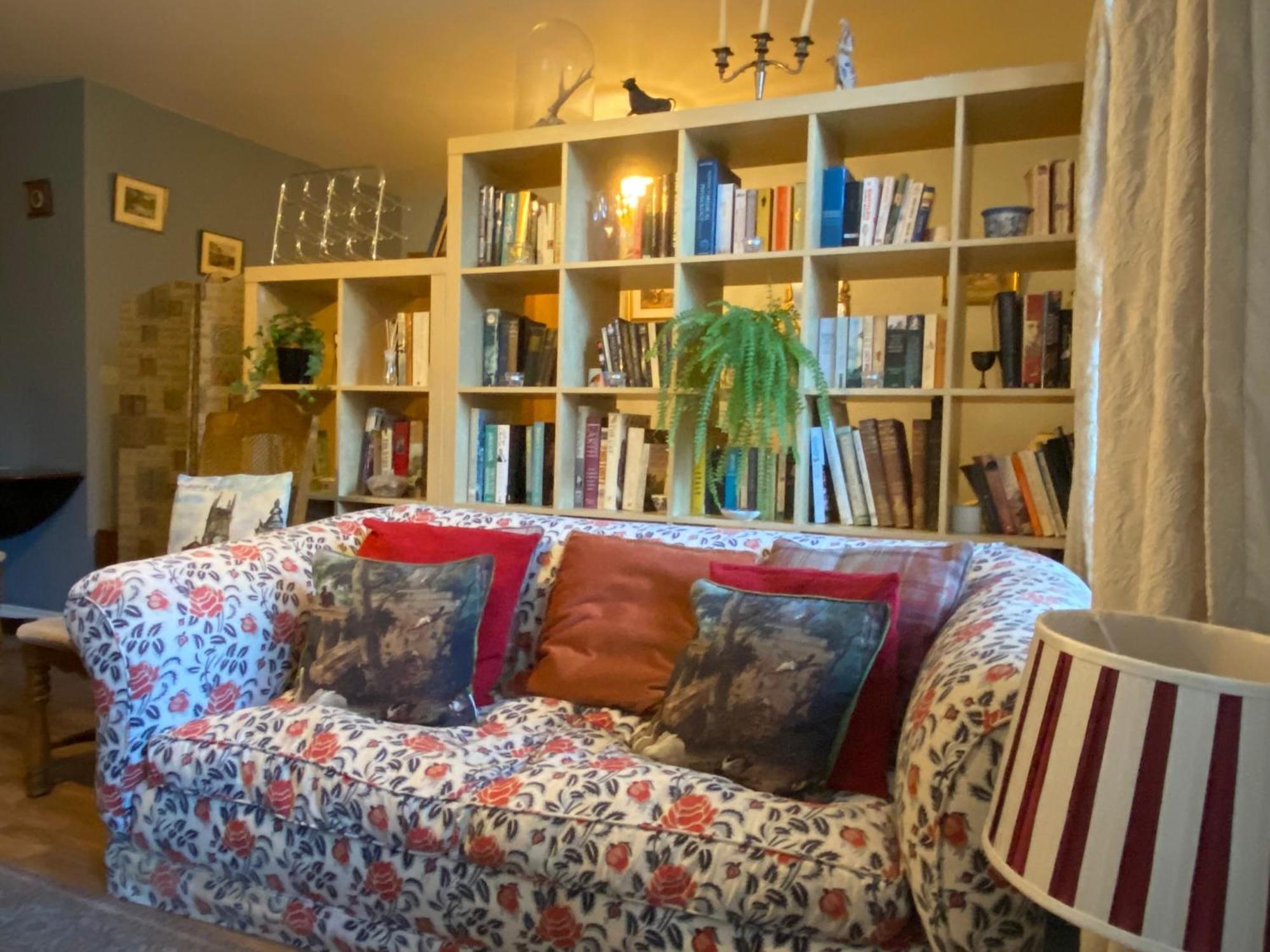 Quirky Town Centre Apartment With River Terrace Macclesfield Extérieur photo